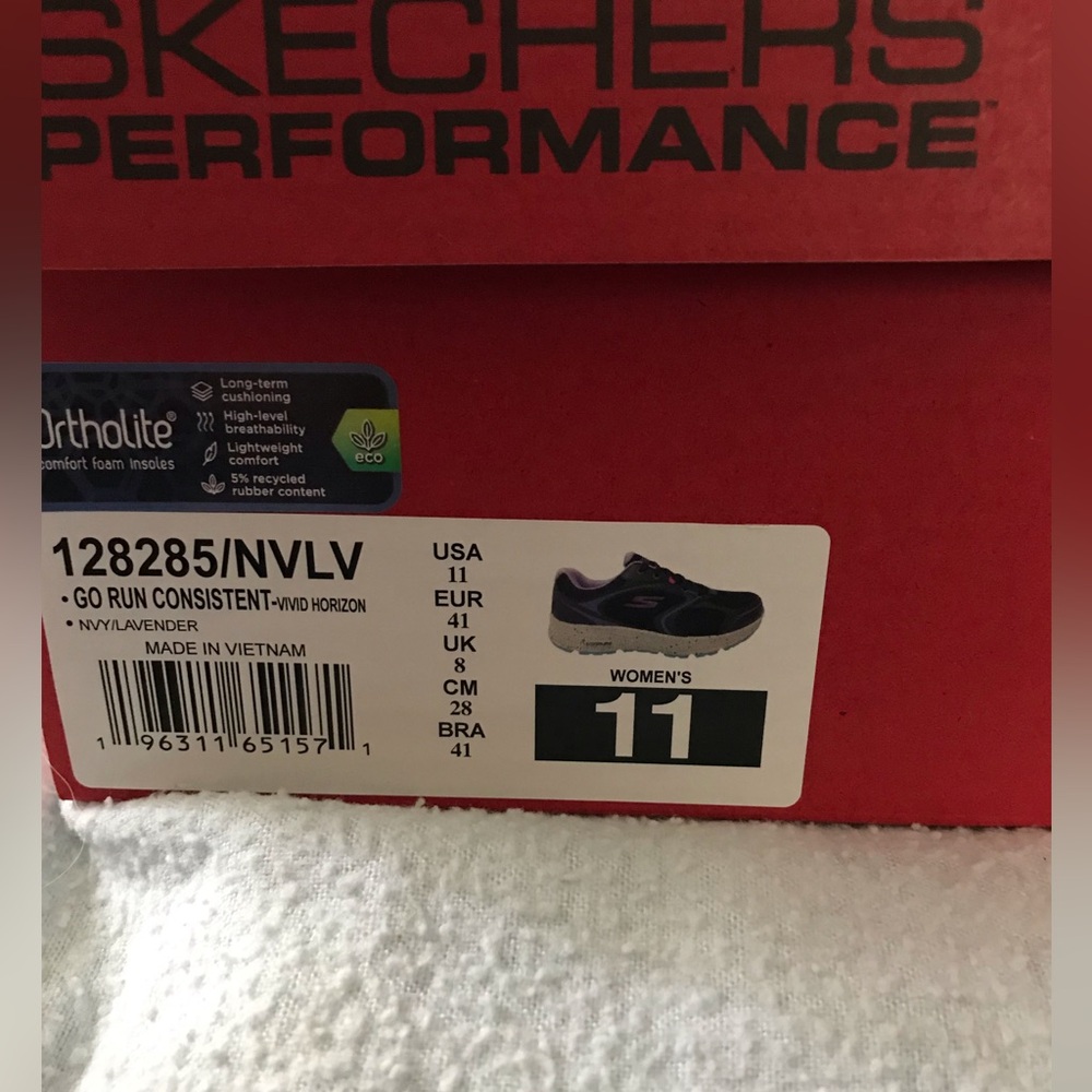 SOLD!!    Women’s Blue Skechers Go Run Consistent Size 11 - Picture 11 of 14